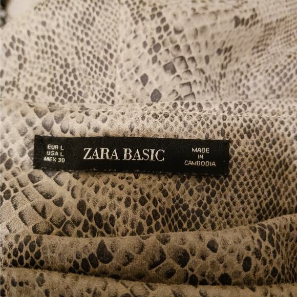 Zara Snakeskin Print Suede Skort Beige - Picture 5 of 9